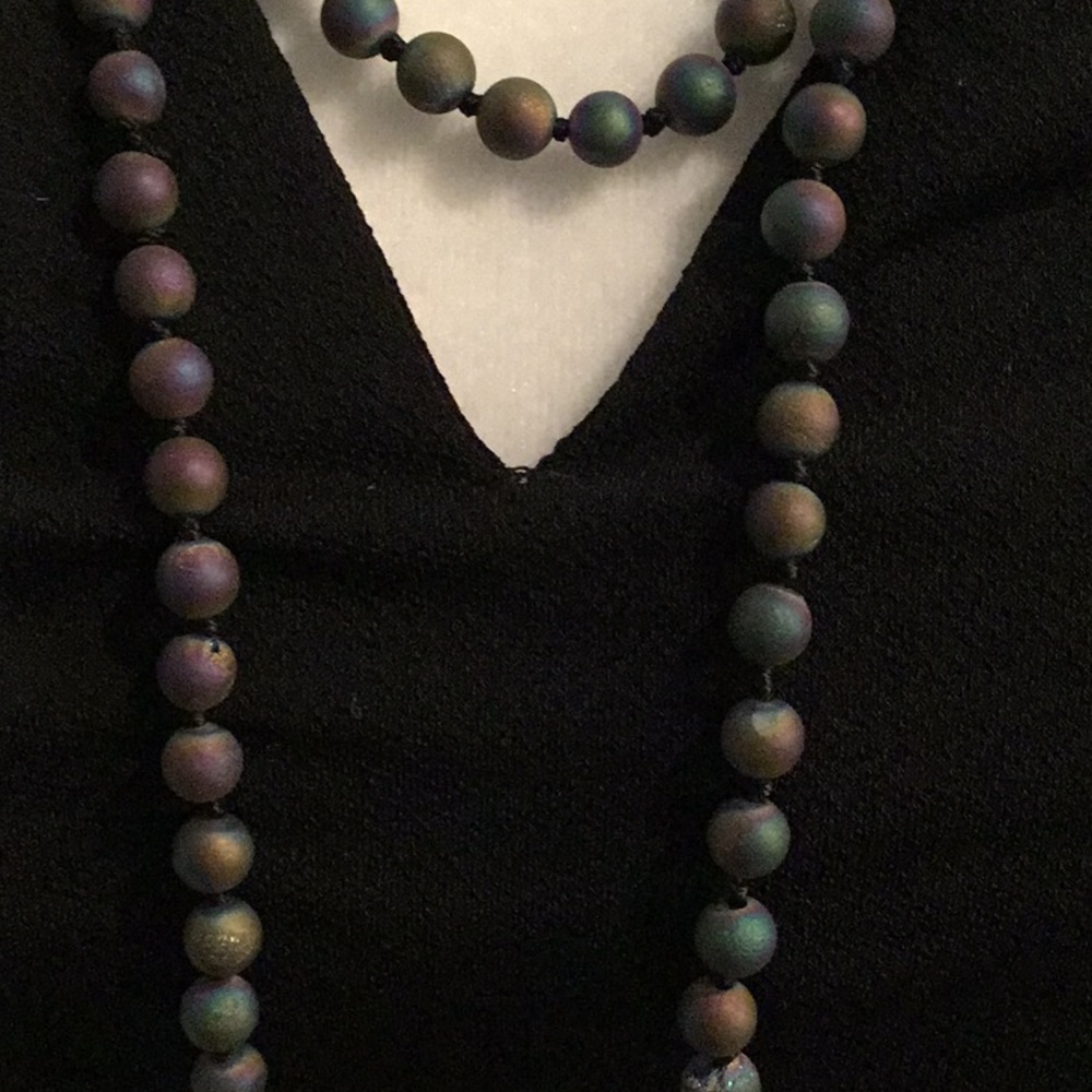 Hand knotted necklace